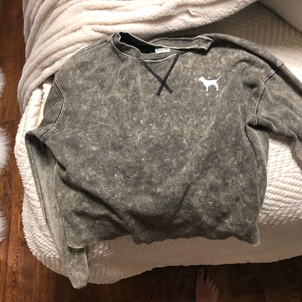 pink long sleeve crop